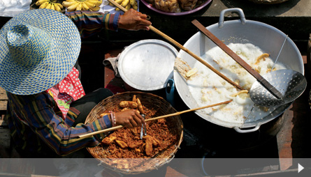 Fried bananas, a popular treat in Thailand’s floating markets.